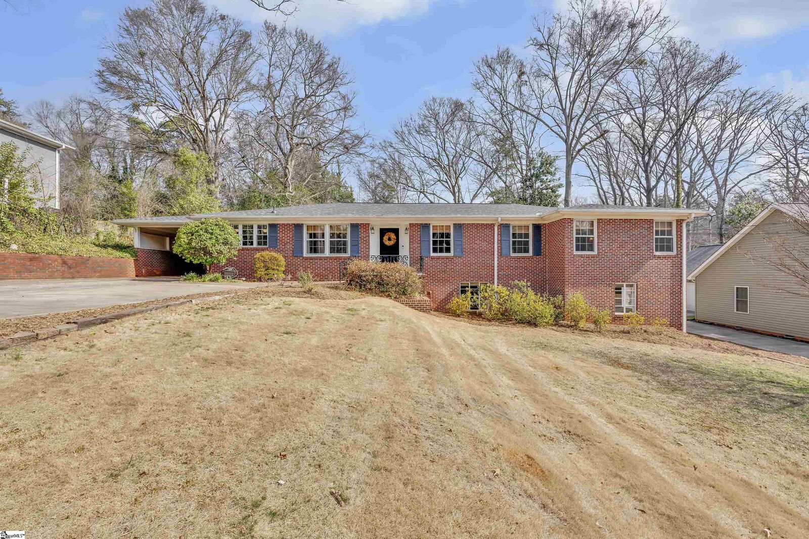 Property Photo:  120 Lullwater Road  SC 29607 