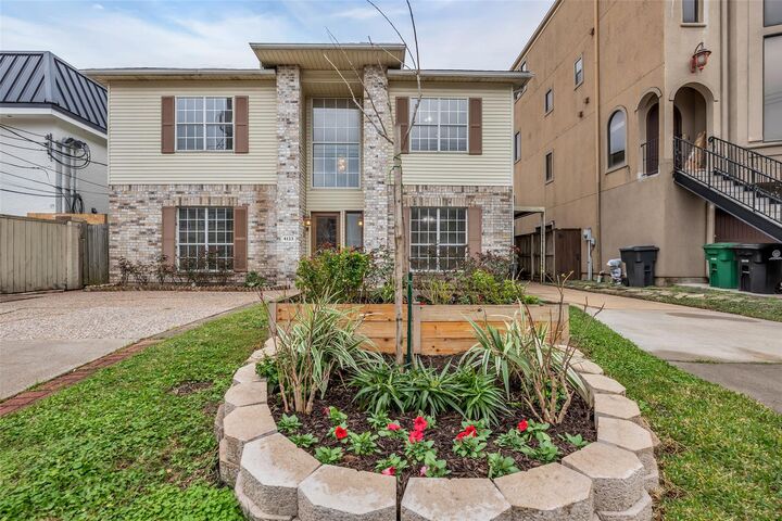 Property Photo:  4123 Drake Street  TX 77005 