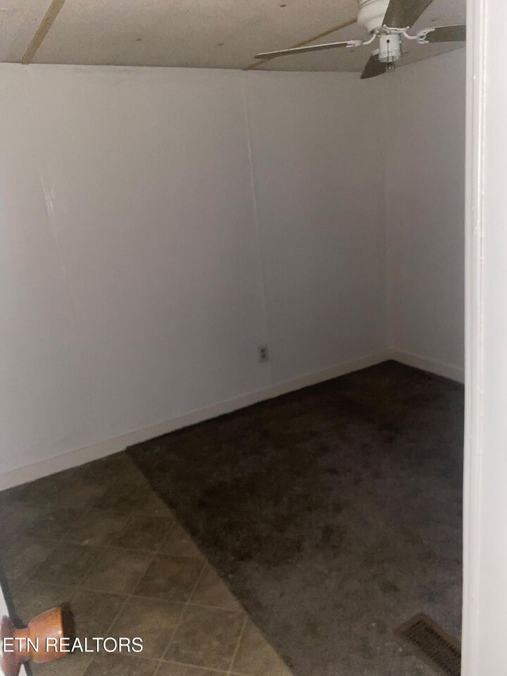 Property Photo:  #7 1350 Kingswood Rd  TN 37877 