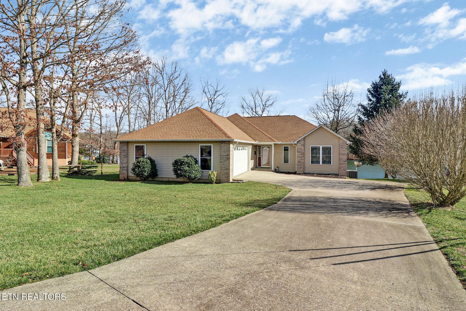 Property Photo:  1426 War Eagle Drive  TN 38572 