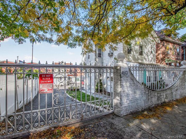 Property Photo: 4613 Carpenter Avenue NY 10470