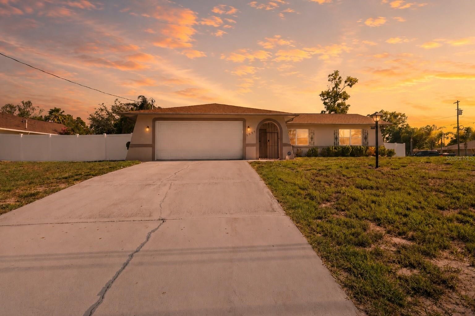 Property Photo:  2353 Bishop Road  FL 34608 