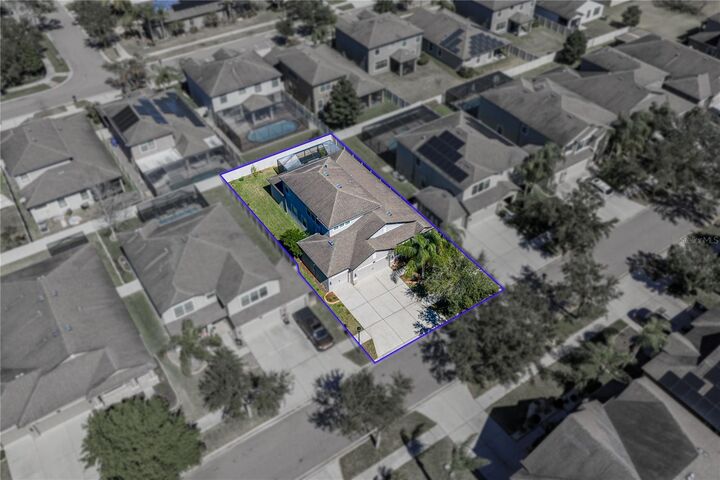 Property Photo:  11510 Sand Stone Rock Drive  FL 33569 