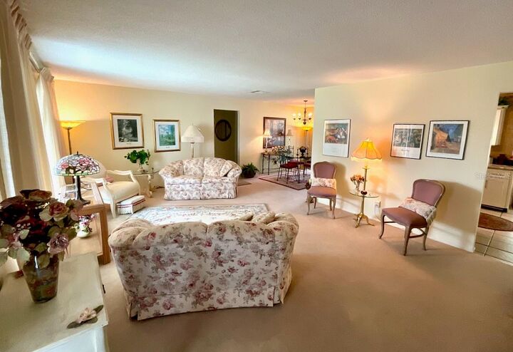 Property Photo: 3807 99th Terrace N FL 33782