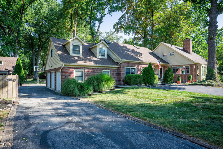 Property Photo: 2360 W 65th Street IN 46260