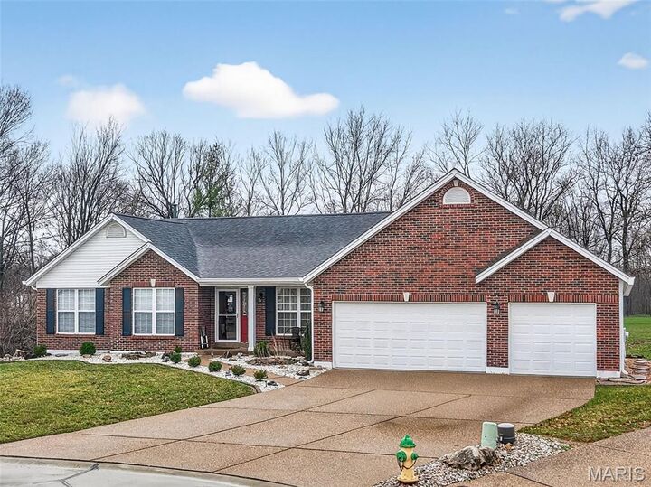 Property Photo:  1805 Sapling Drive  MO 63366 