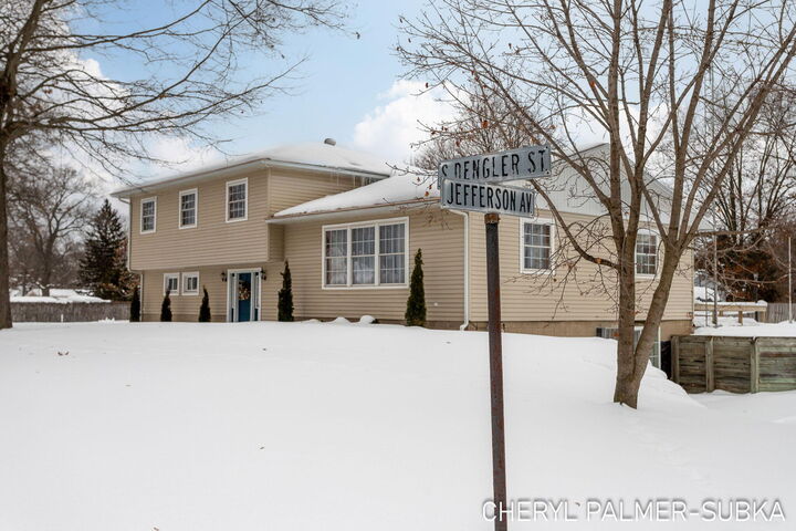 Property Photo: 96 S Dengler Road MI 49442
