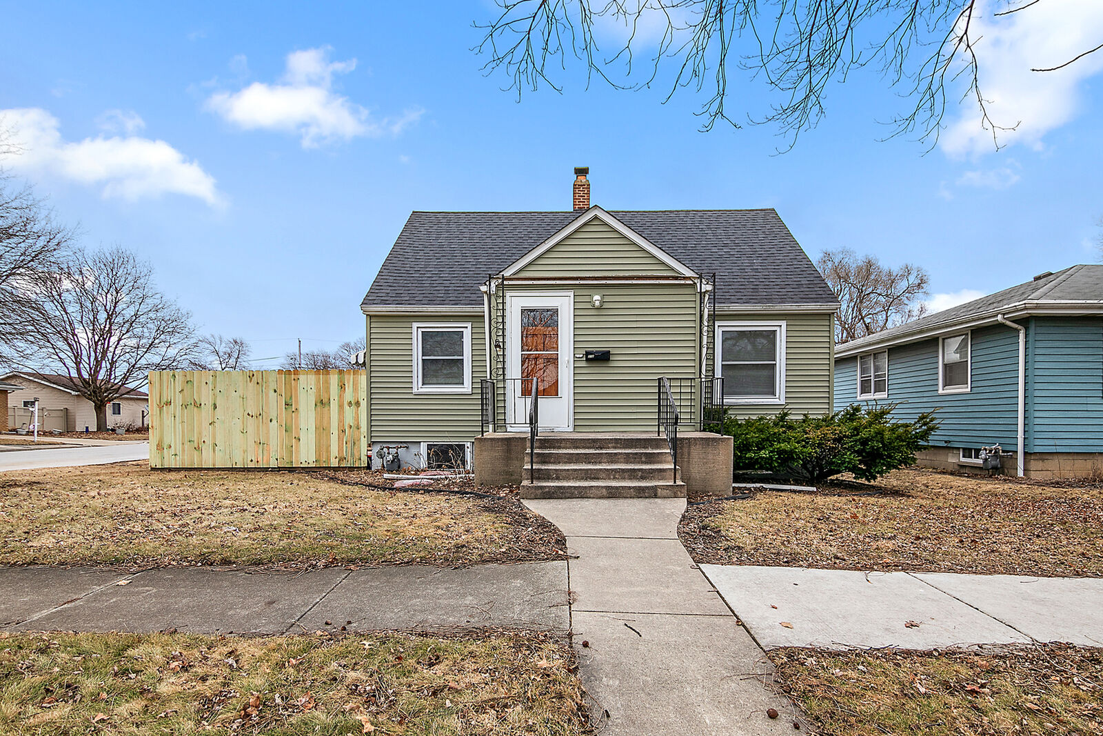 Property Photo:  212 S Blaine Avenue  IL 60915 