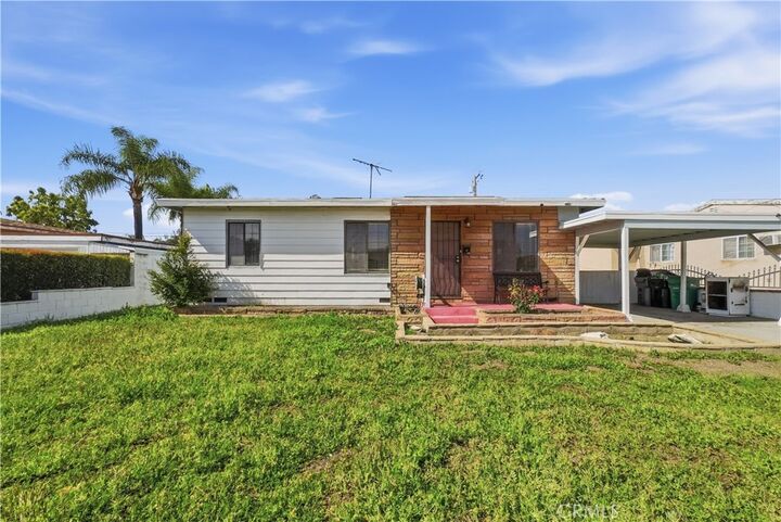 Property Photo:  5045 La Sena  CA 91706 