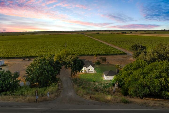 Property Photo:  53200 S River Road  CA 95612 