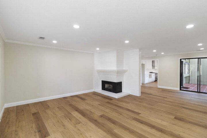 Property Photo: 1006 Dunbarton Circle CA 95825