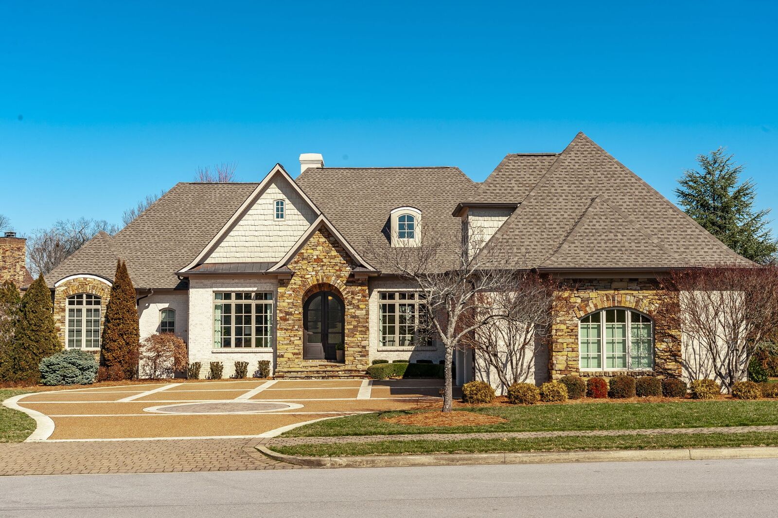 Property Photo:  1455 Rozella Way  TN 37066 