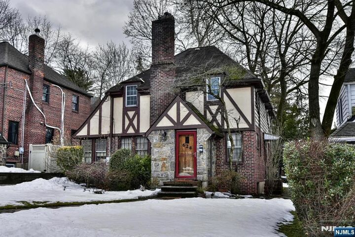 Property Photo:  624 Ramapo Road  NJ 07666 