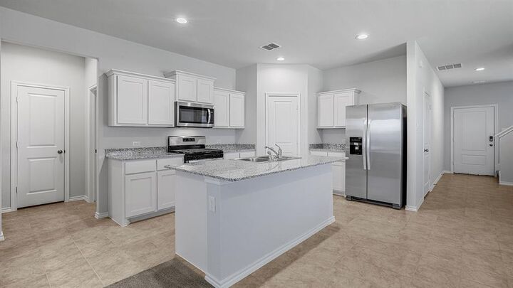 Property Photo: 114 Mojave Road TX 76023