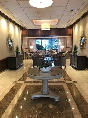 Property Photo: 9 Hawthorne Place 14N MA 02114