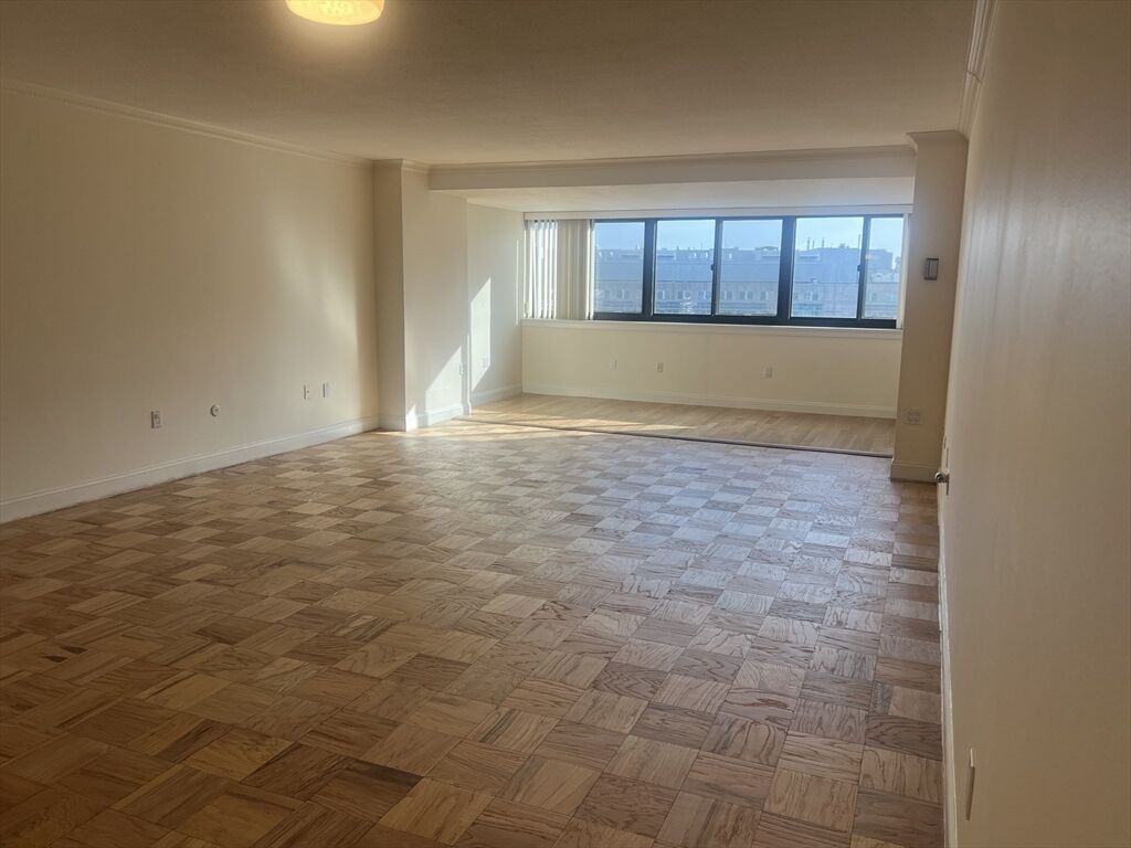 Property Photo:  9 Hawthorne Place 14N  MA 02114 