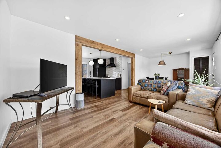 Property Photo: 23 Beaupre Crescent NW AB T3B 2S9