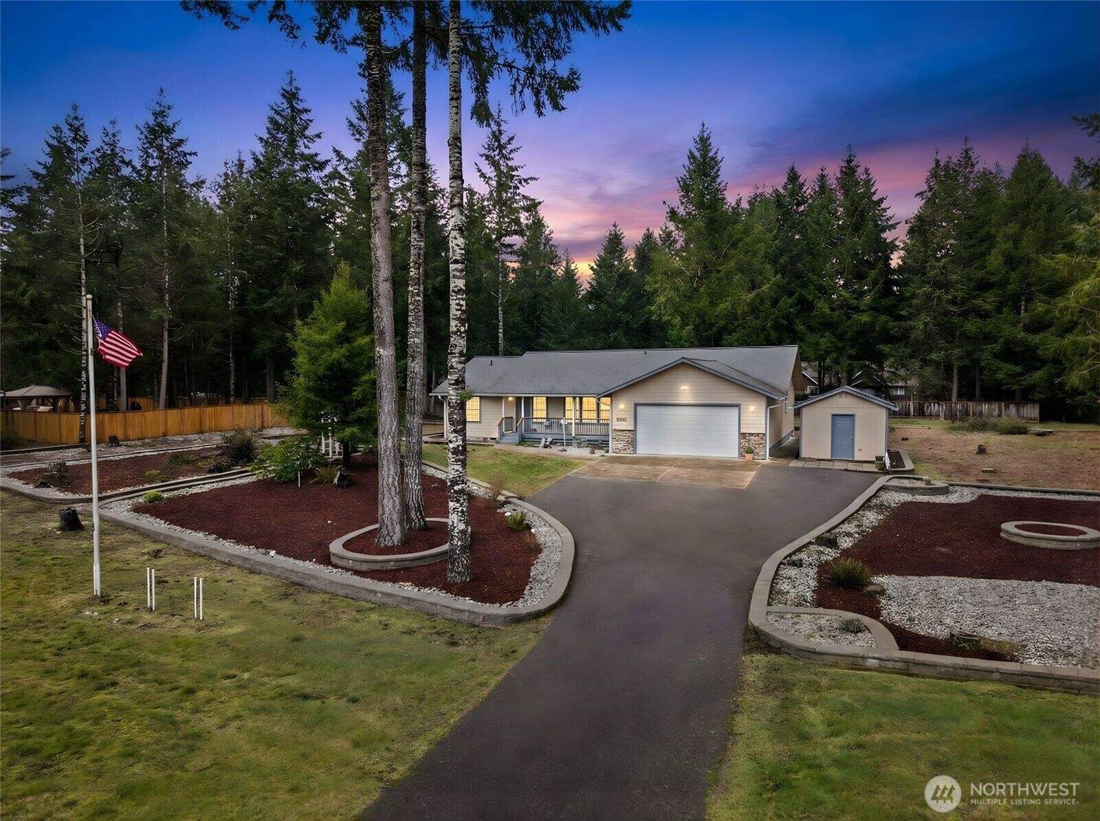 Property Photo: 5016 E Brockdale Rd WA 98584
