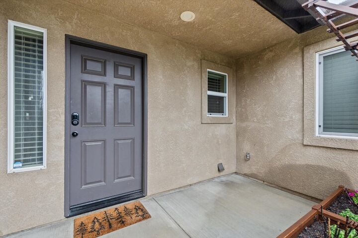 Property Photo: 3535 Cazadero Way CA 96007