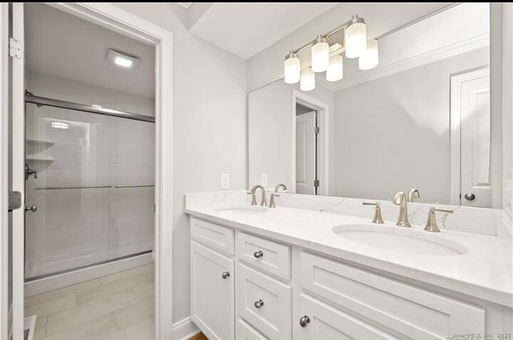 Property Photo:  383 Sequoia Lane A  CT 06614 