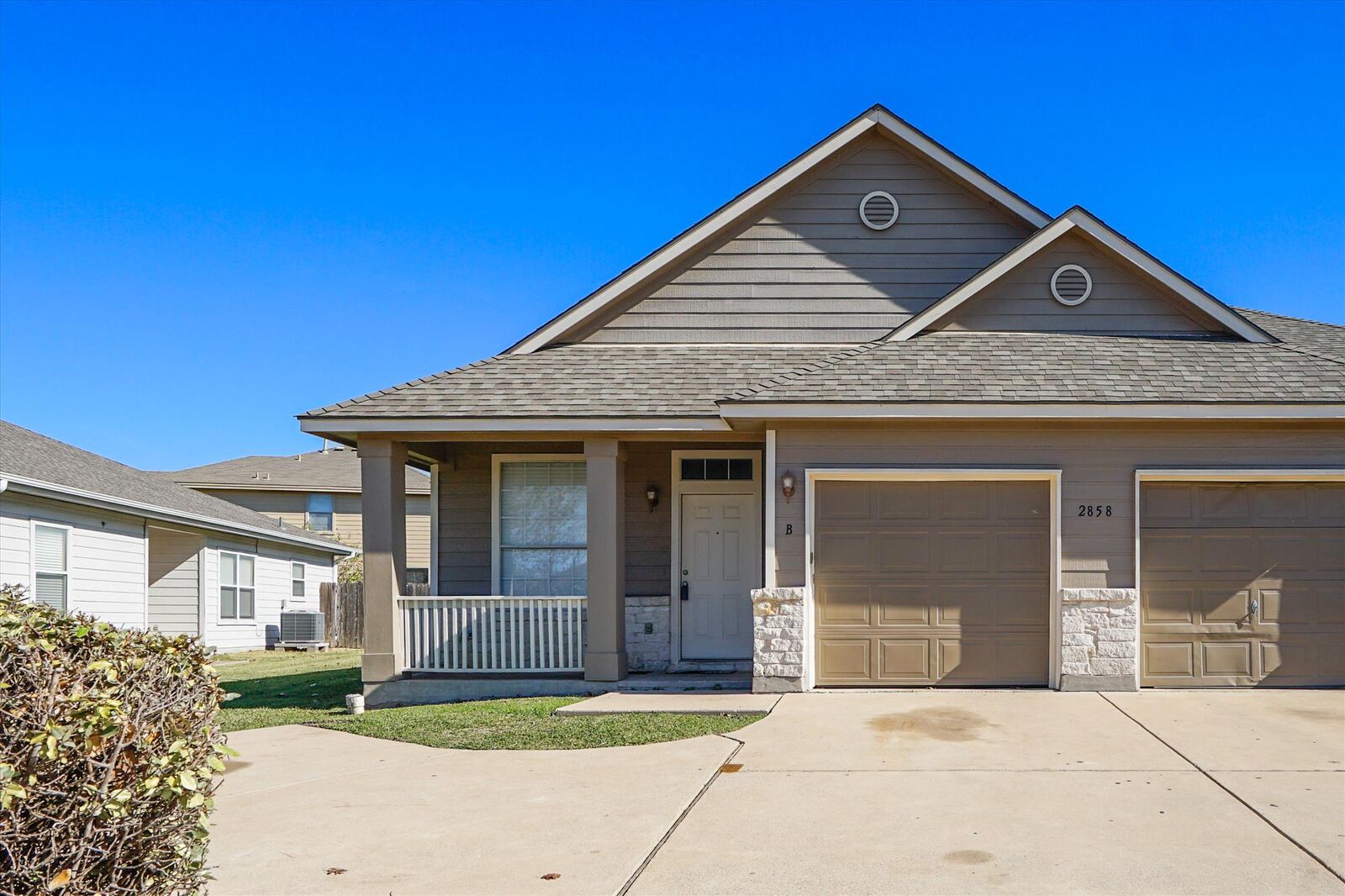 Property Photo:  2858 Southampton Way B  TX 78664 