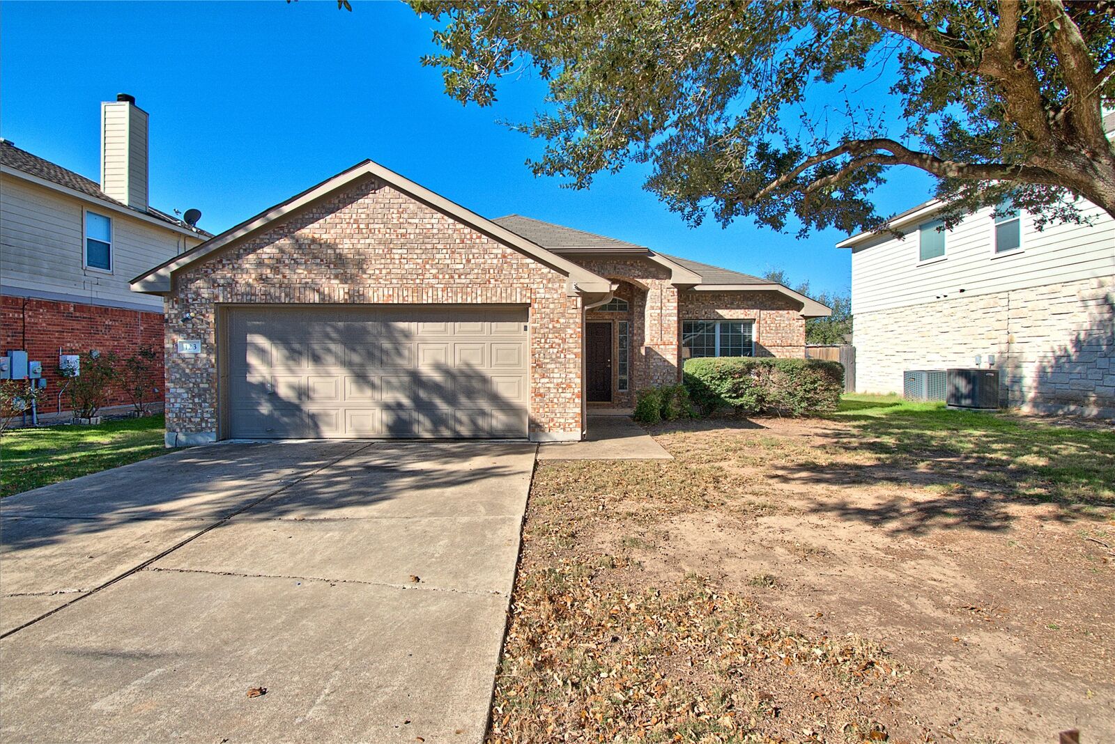 Property Photo: 123 Aguilar Drive TX 78634