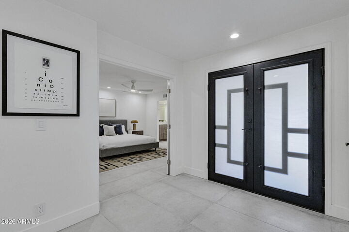 Property Photo:  6044 E Vernon Avenue  AZ 85257 