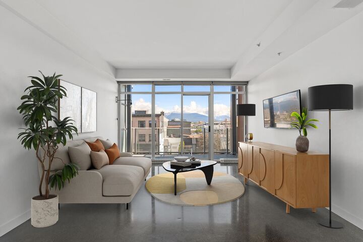 Property Photo: 256 E 2nd Avenue 417 BC V5T 0A7
