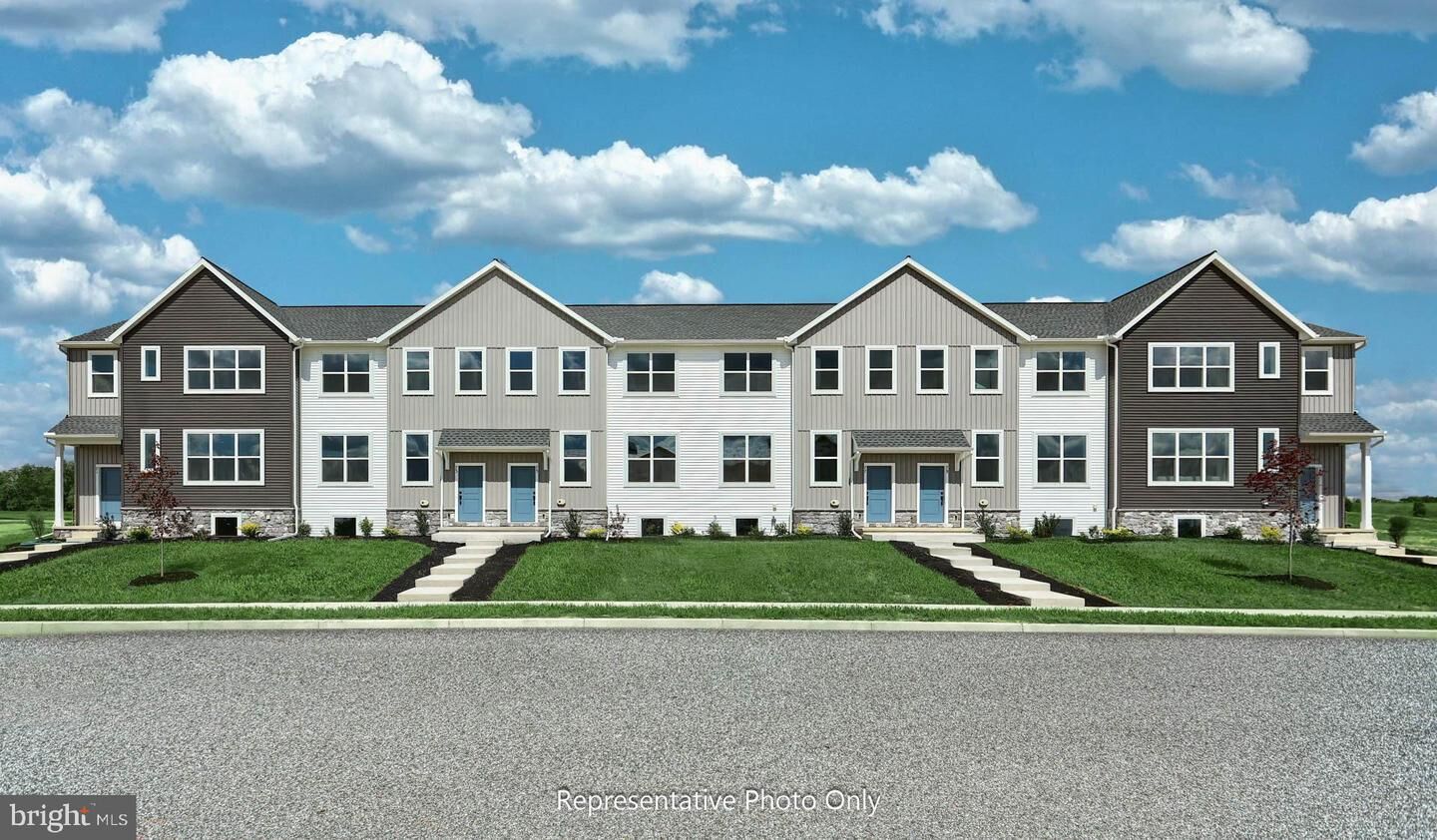 Property Photo: 22 N Conifer Drive PA 17022