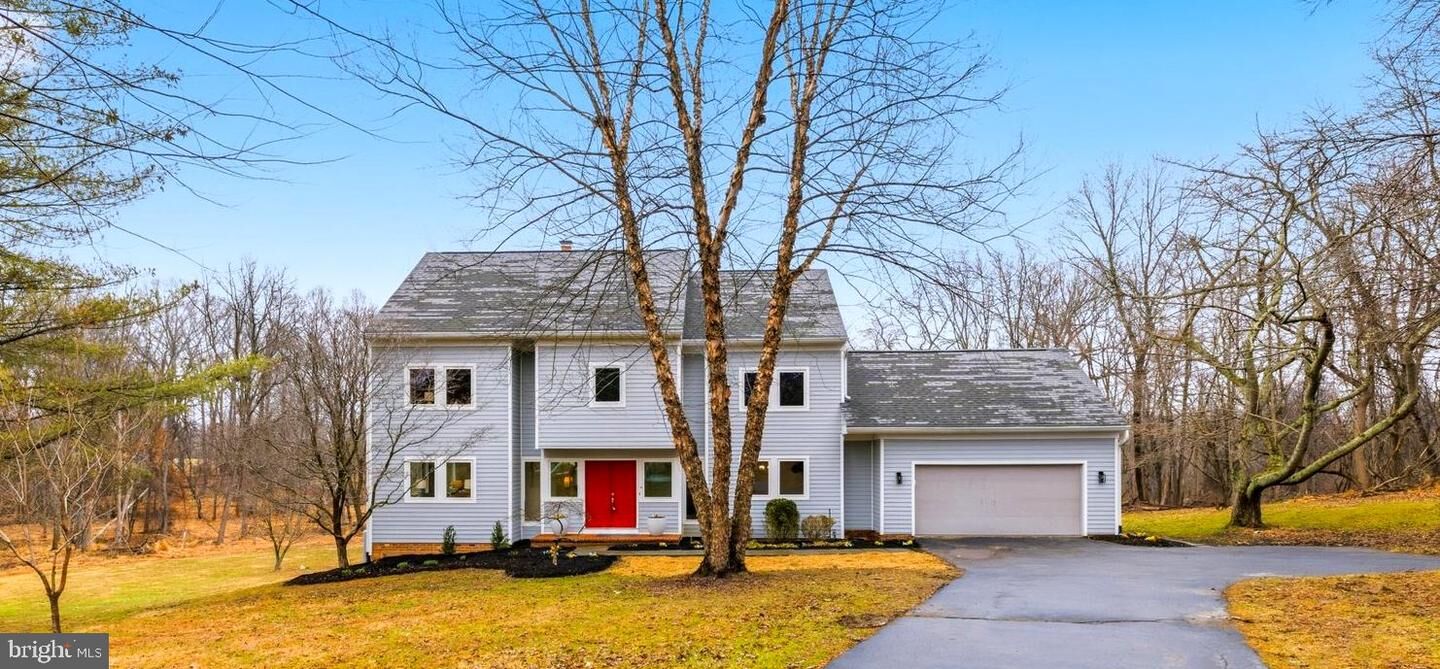 Property Photo:  17211 Palomino Court  MD 20832 