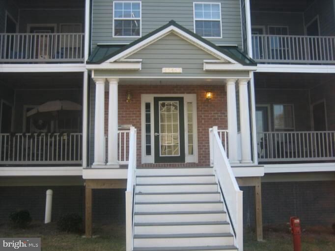 Property Photo:  45462 Westmeath Way K14  MD 20634 