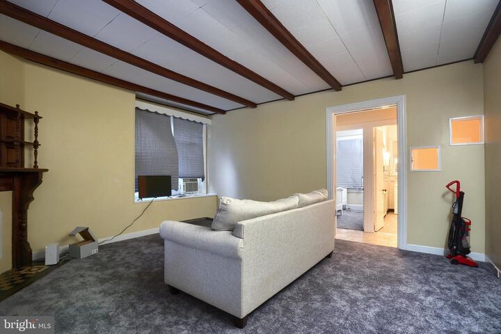 Property Photo:  414 South Avenue  PA 19063 