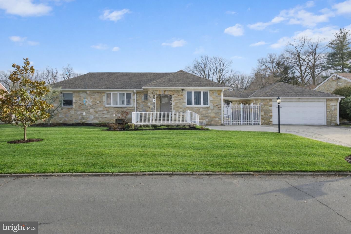Property Photo:  21 Linden Road  NJ 08505 
