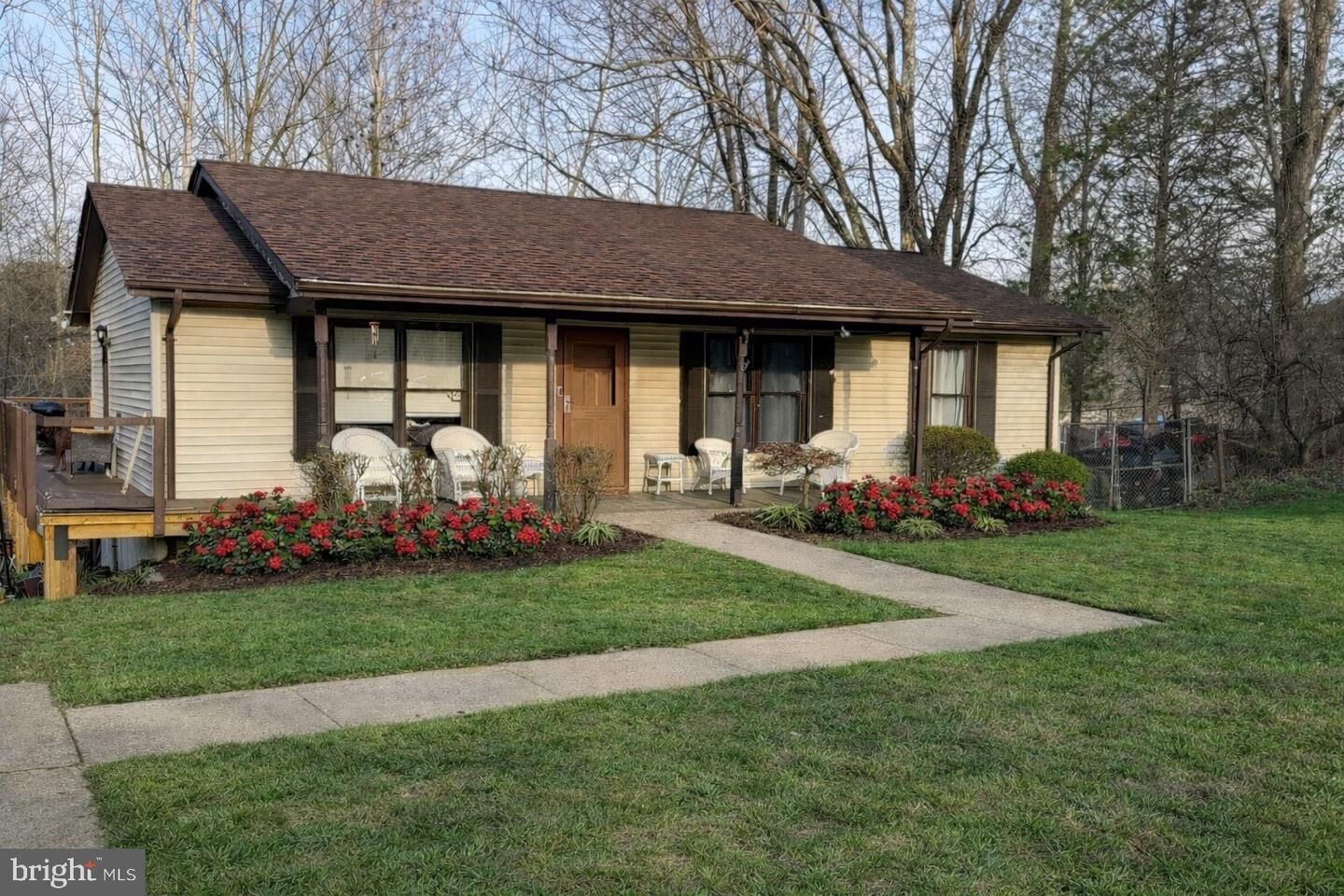 Property Photo: 125 Choptank Road VA 22556