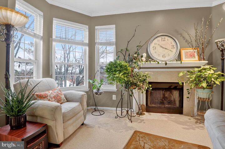 Property Photo:  678 Gateway Drive SE 912  VA 20175 