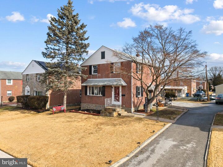 Property Photo:  409 W Grays Avenue  PA 19036 
