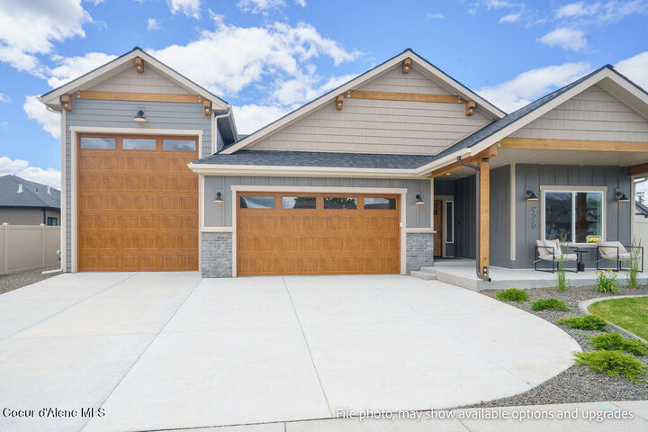 Property Photo: 926 W Cordgrass Ave ID 83854