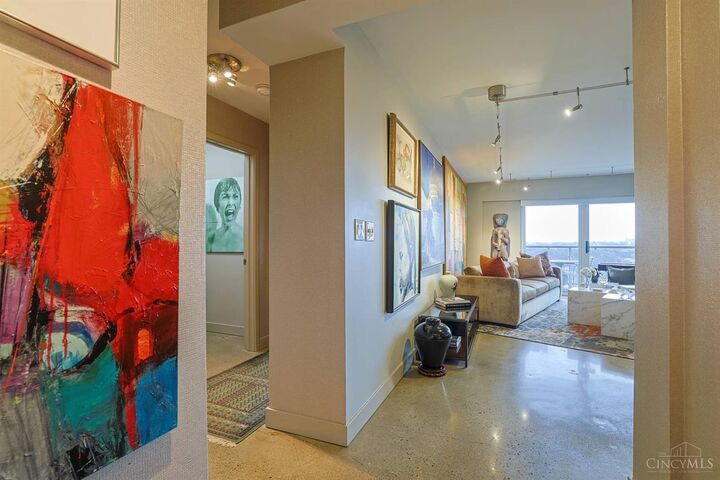 Property Photo:  2200 Victory Parkway  OH 45206 