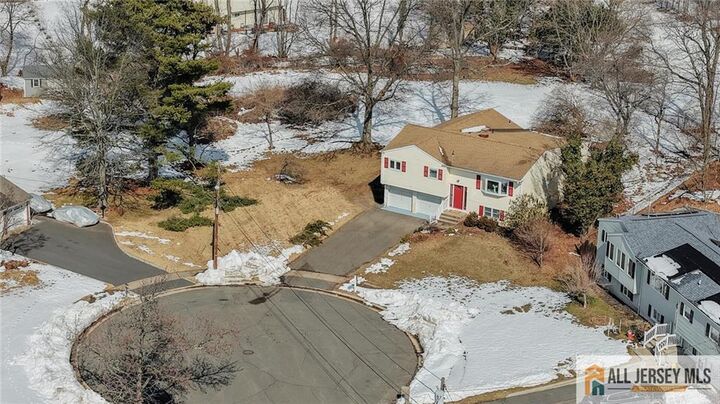 Property Photo: 9 Nye Court NJ 08854