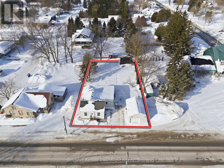 Photo de la propriété:  24 Mill Road West  ON N0M 1J0 