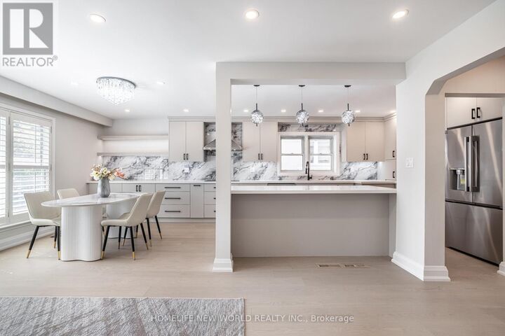 Property Photo:  192 Combe Avenue  ON M3H 4K5 