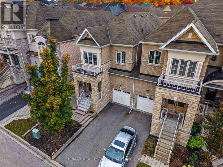 Property Photo: 8 Bristlewood Crescent ON L4J 0H4