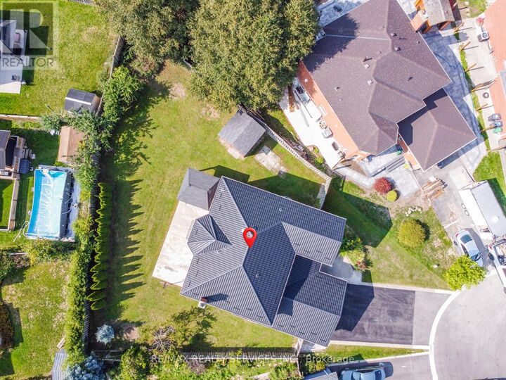 Property Photo:  10 St Mark Place  ON L6X 3W5 