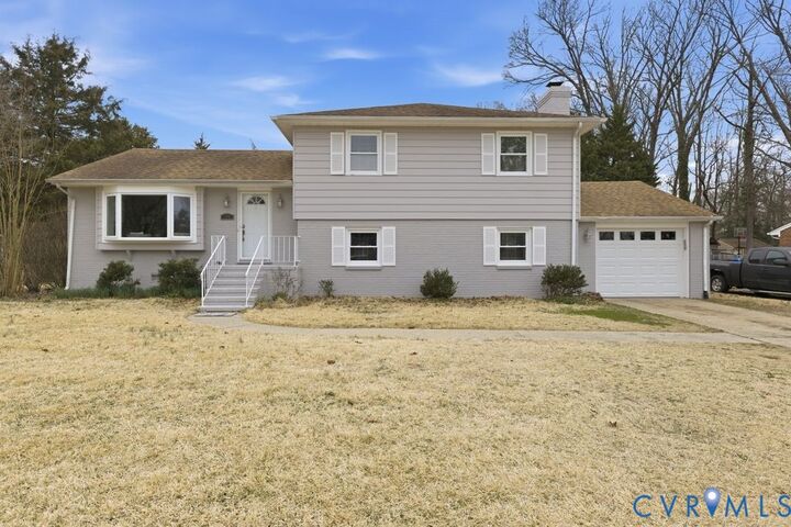 Property Photo:  100 Appomattox Court  VA 23834 