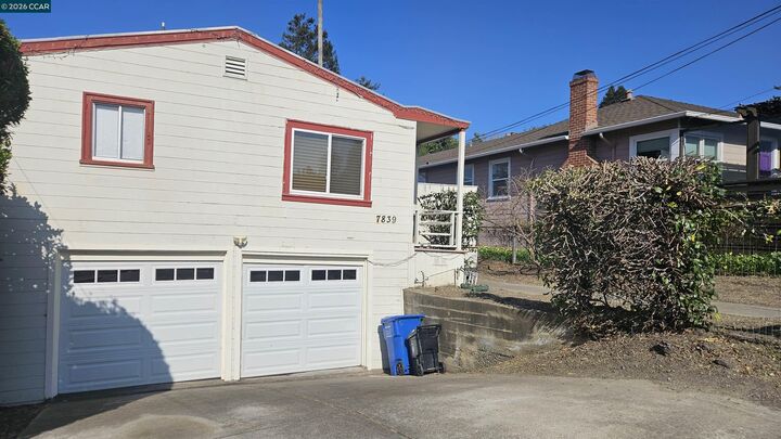 Property Photo:  7839 Eureka Ave  CA 94530 