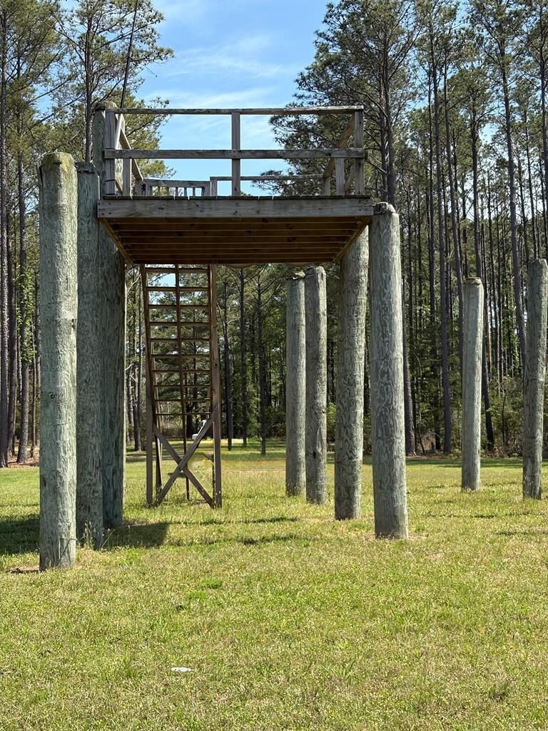 Property Photo:  21302 Wise Point Ln  VA 23417 