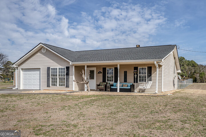 Property Photo:  179 Couey Circle NE  GA 30161 