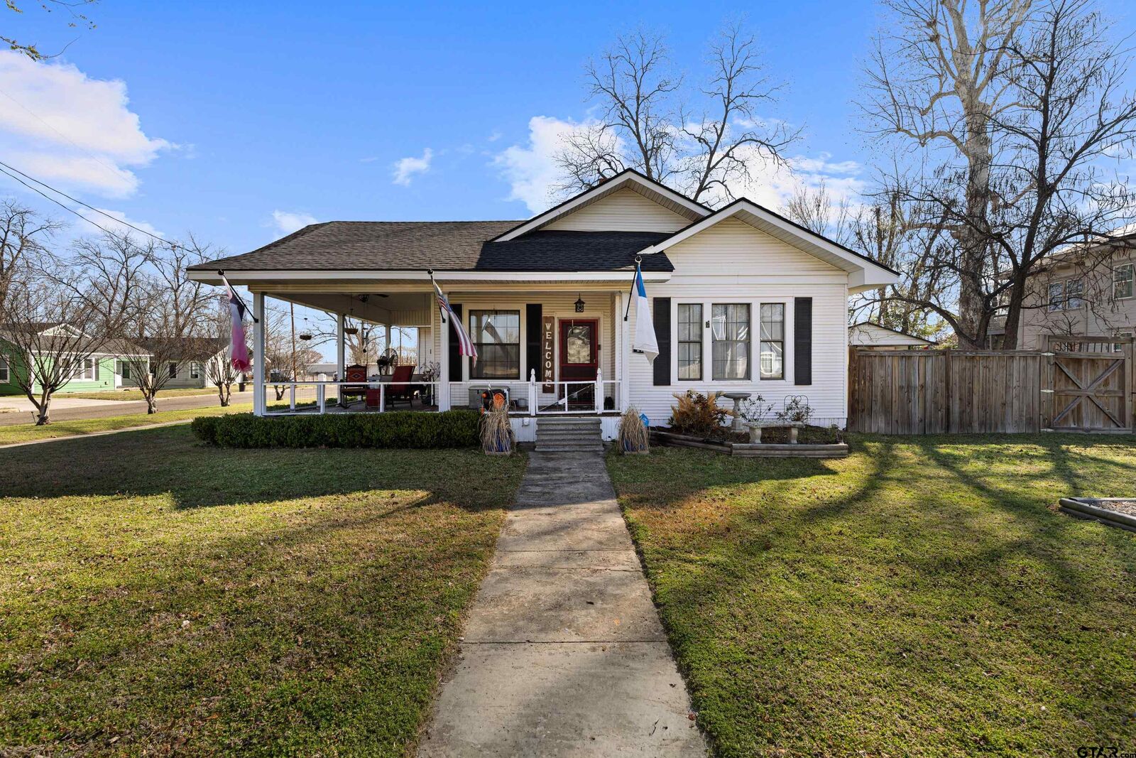 Property Photo:  217 N Montgomery St.  TX 75644 