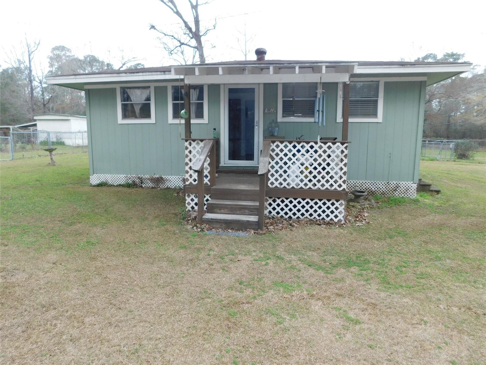 Property Photo:  172 County Road 4153  TX 75979 