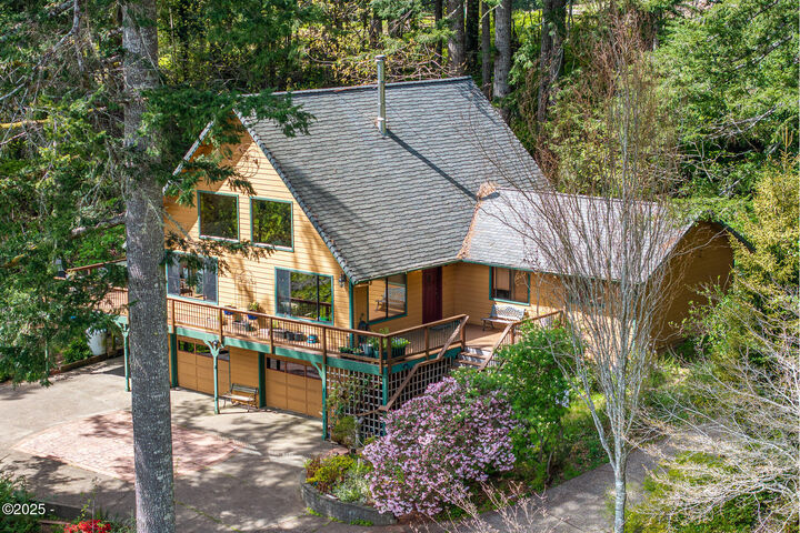 Property Photo:  84 Olalla Place  OR 97391 